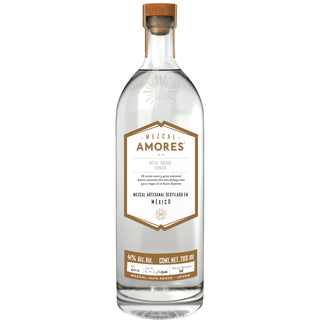 Mezcal amores joven 