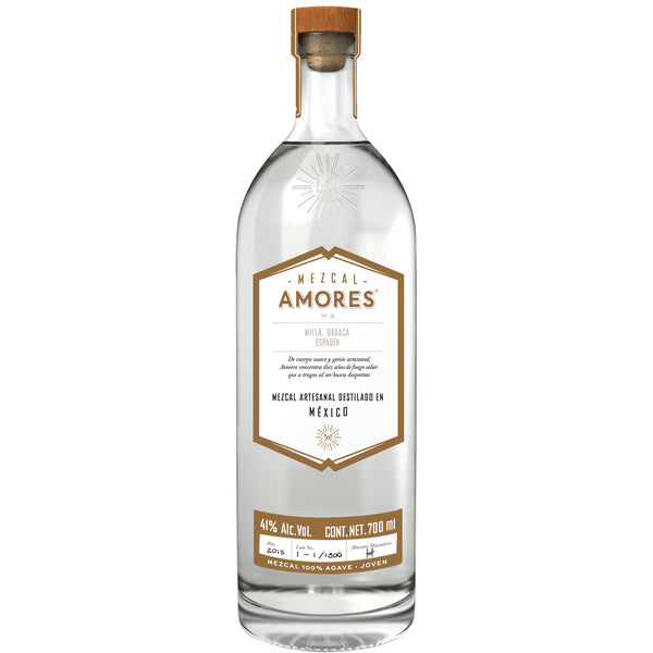 Mezcal amores joven 